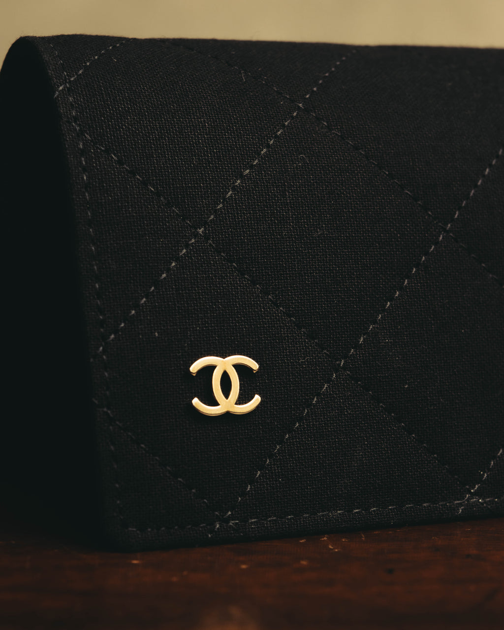 “CHANEL” 20's Translucent pink square acetate eyeglasses