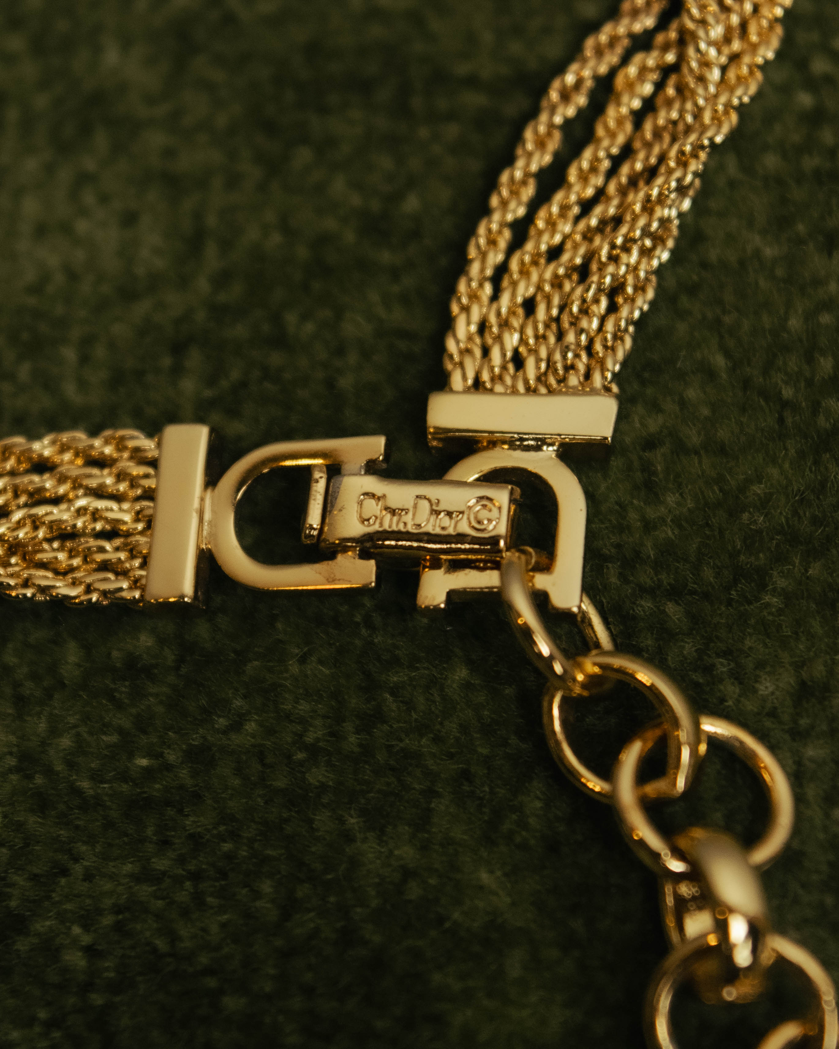 -SPECIAL- “Christian Dior” 80’s-90’s Pearl cabochon multi chain necklace