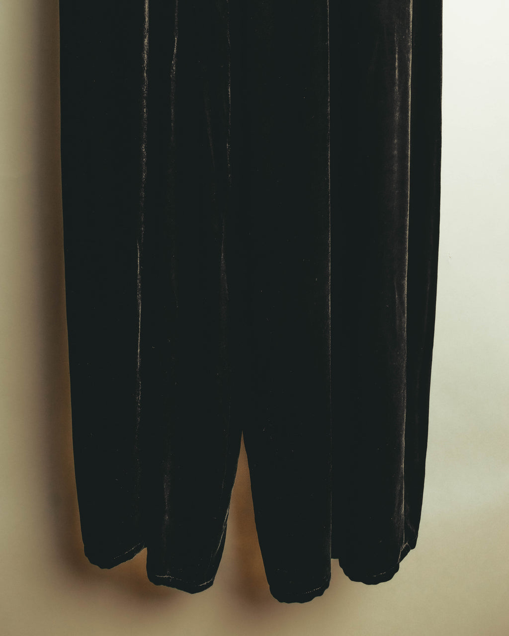 –SPECIAL– "SAINT LAURENT" 2023's Pleated velvet extreme flare pants
