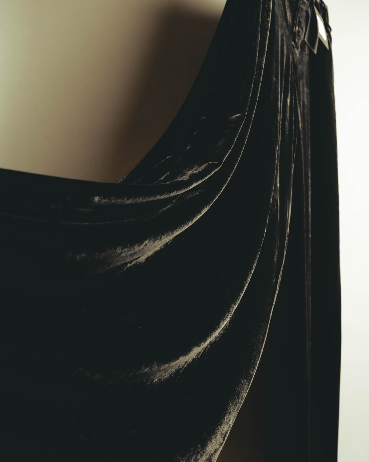 –SPECIAL– "SAINT LAURENT" 2023's Pleated velvet extreme flare pants