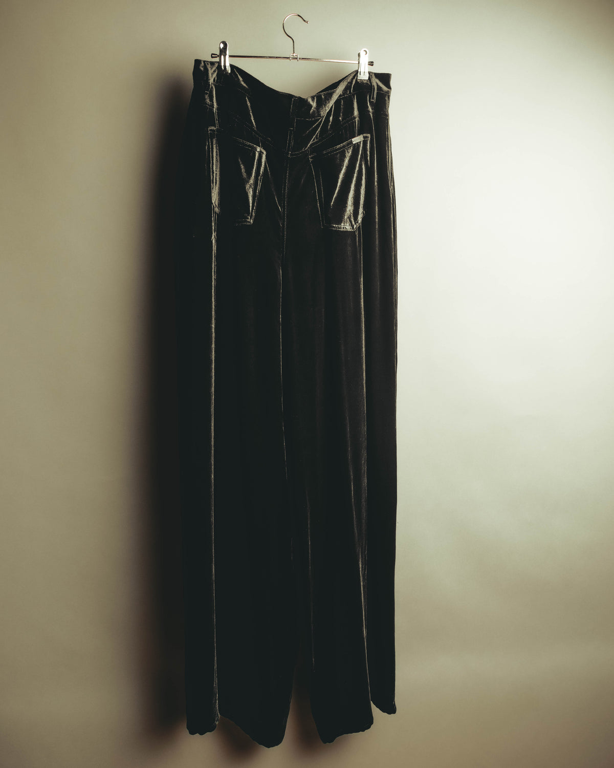 –SPECIAL– "SAINT LAURENT" 2023's Pleated velvet extreme flare pants
