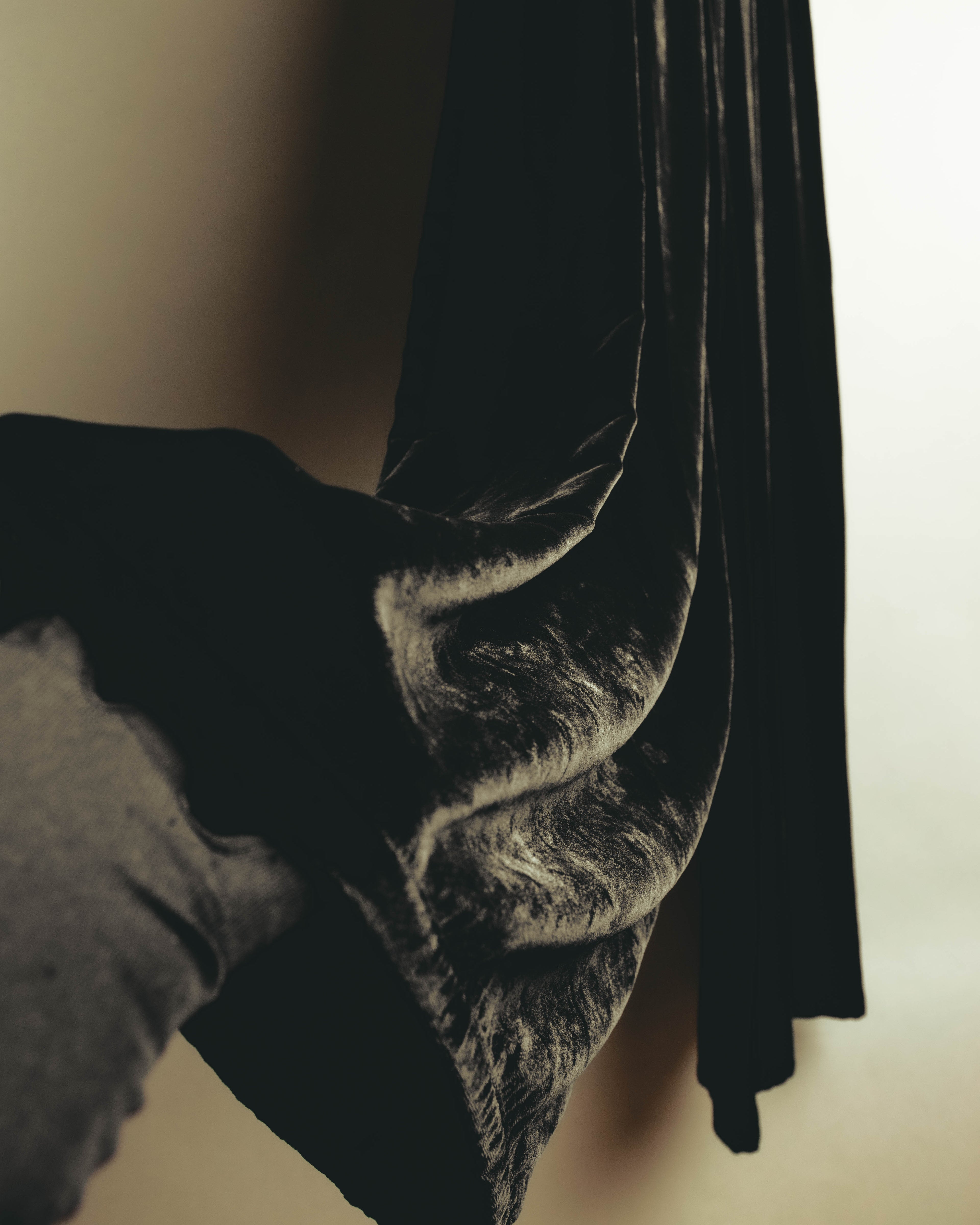 –SPECIAL– "SAINT LAURENT" 2023's Pleated velvet extreme flare pants