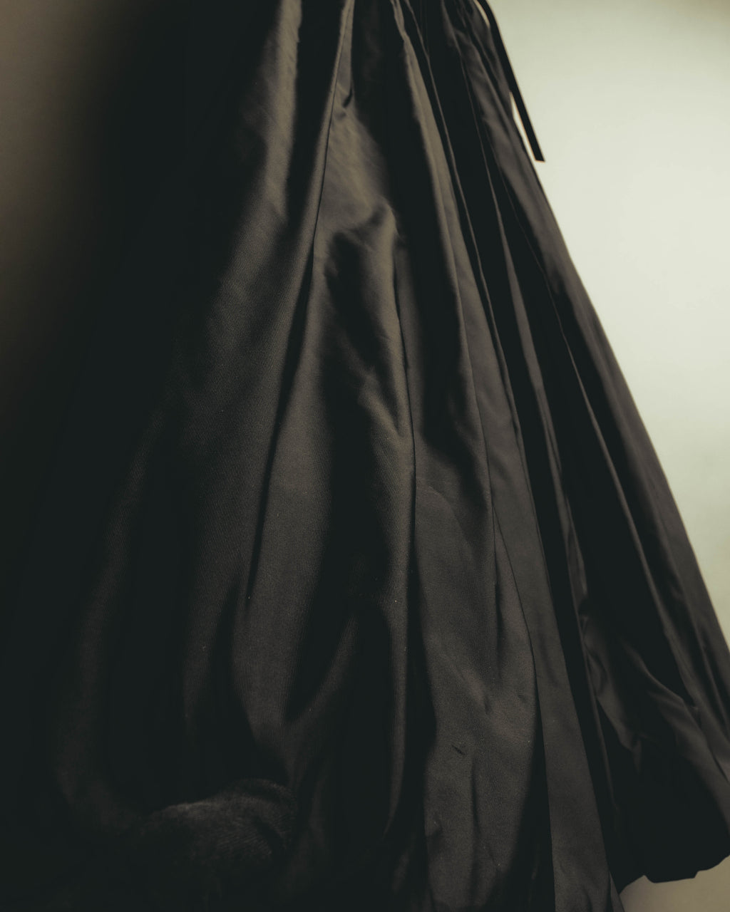 –SPECIAL– GIANFRANCO FERRE 00's Dramatic pleated maxi skirt