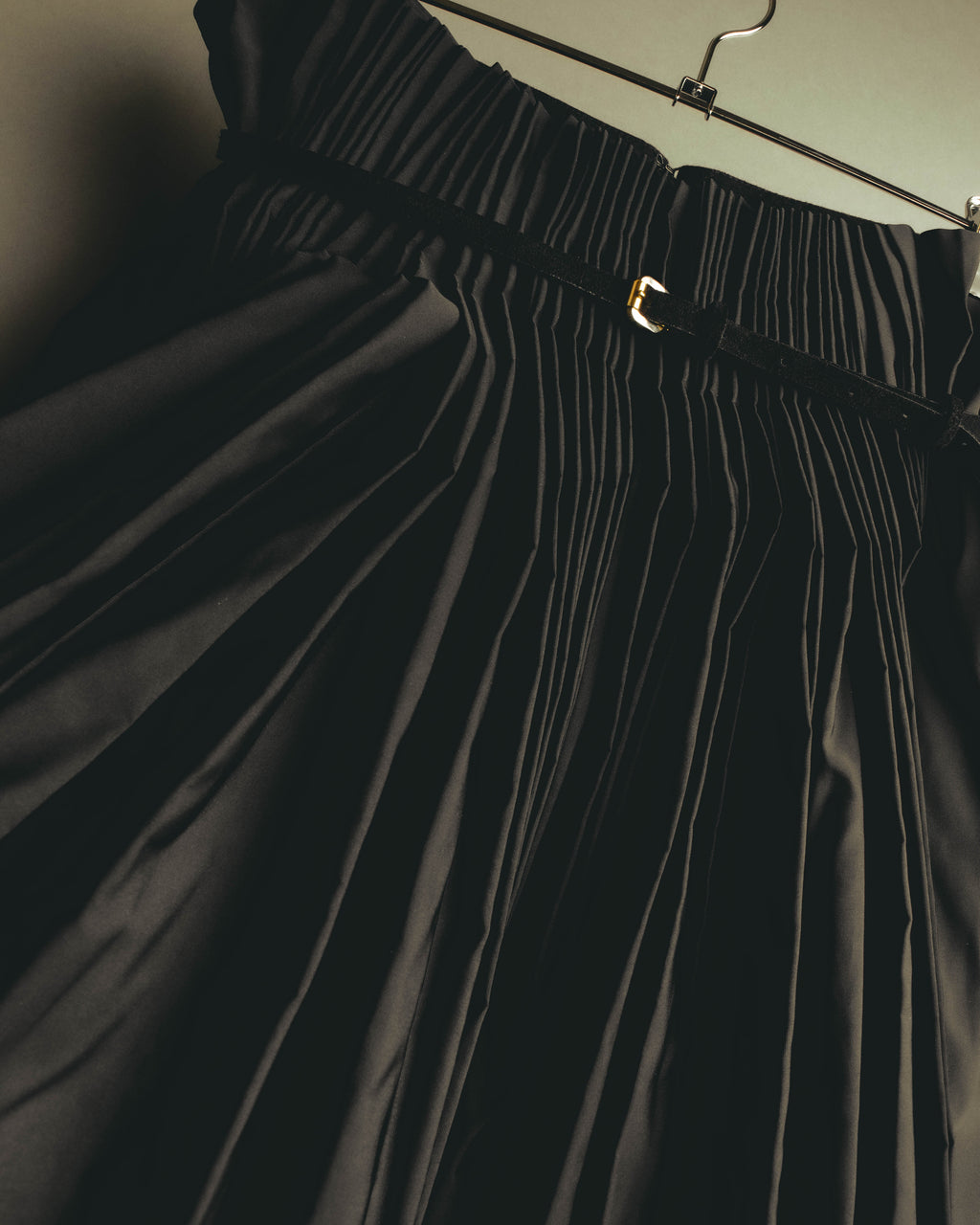 –SPECIAL– GIANFRANCO FERRE 00's Dramatic pleated maxi skirt