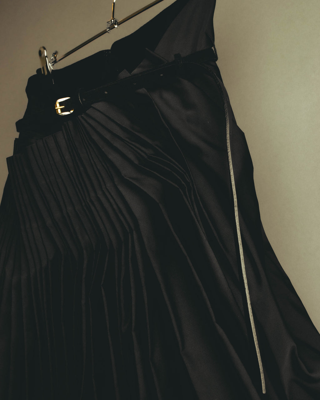–SPECIAL– GIANFRANCO FERRE 00's Dramatic pleated maxi skirt