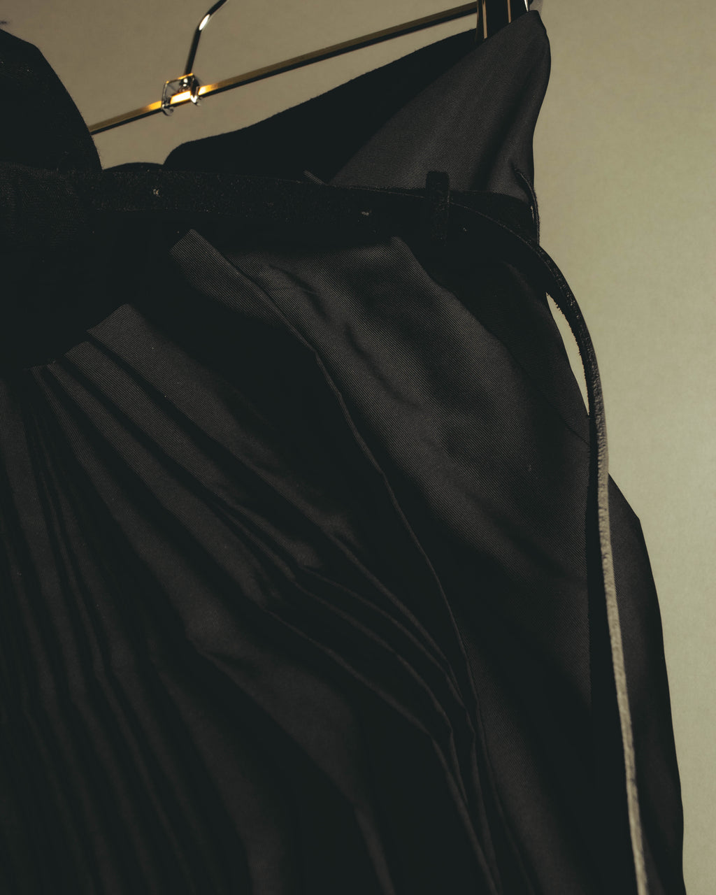 –SPECIAL– GIANFRANCO FERRE 00's Dramatic pleated maxi skirt