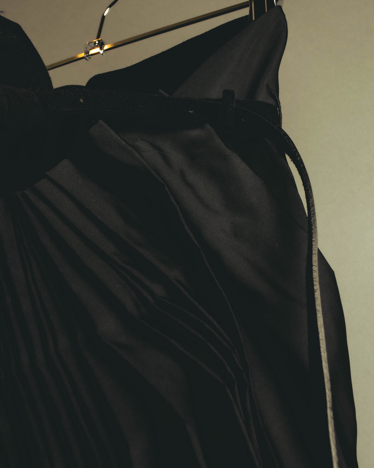 –SPECIAL– GIANFRANCO FERRE 00's Dramatic pleated maxi skirt