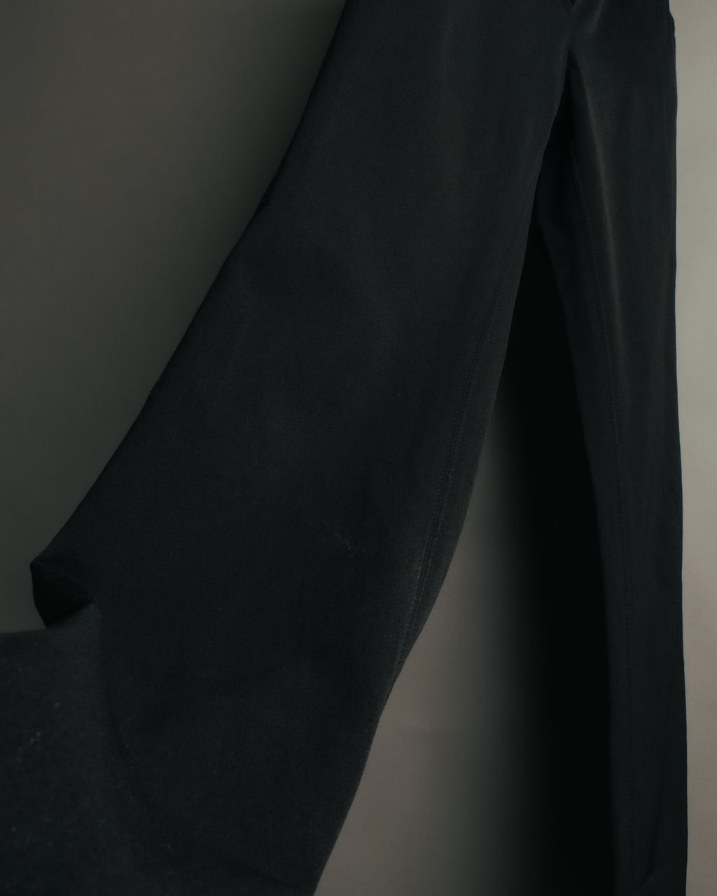“GUCCI” 90’s-00’s Velcro waist straight pants