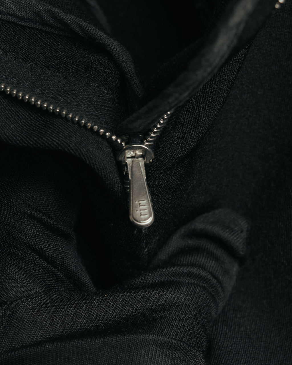 “GUCCI” 90’s-00’s Velcro waist straight pants