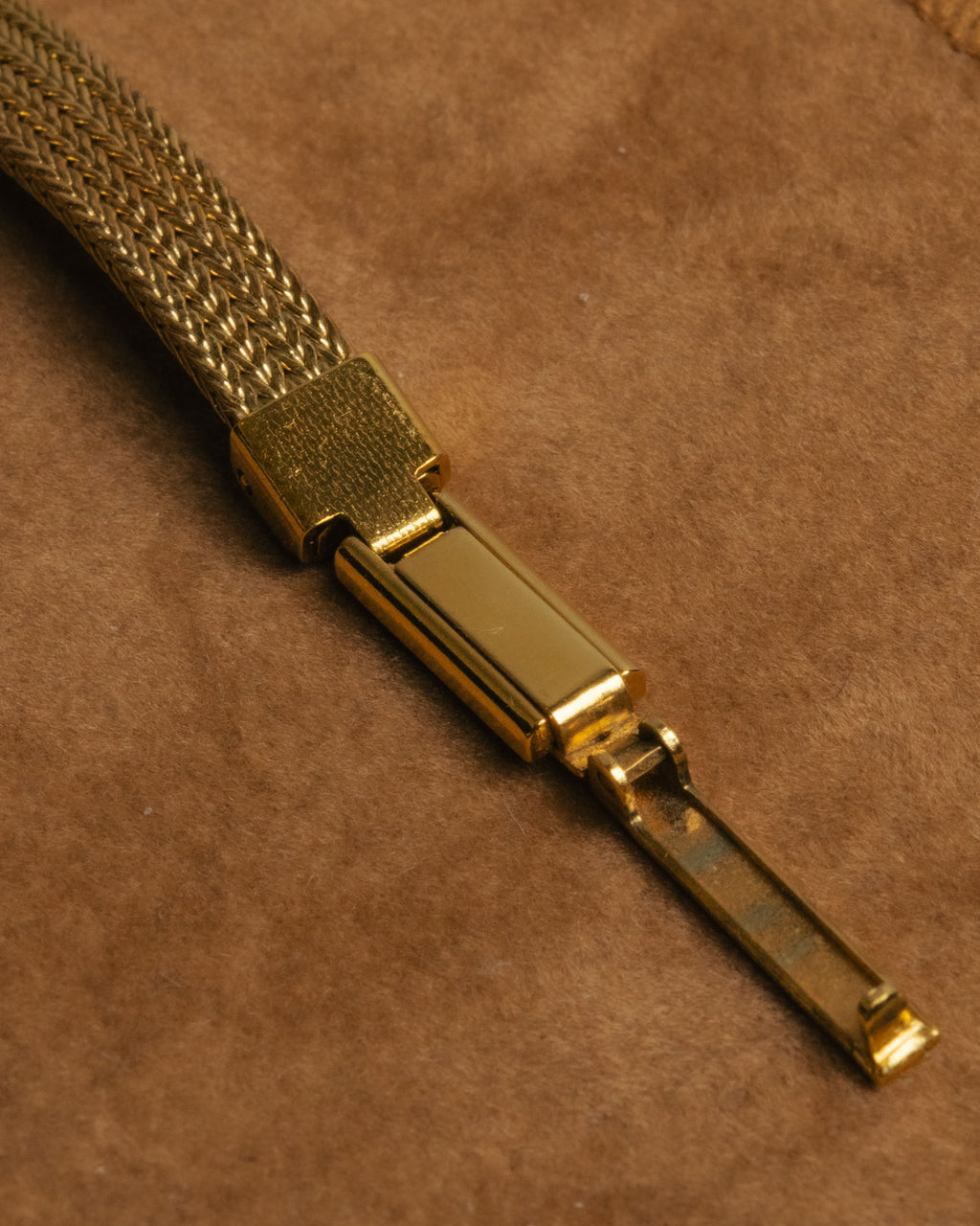 -SPECIAL- “Christian Bernard” 80’s-90’s Oval mesh bracelet watch