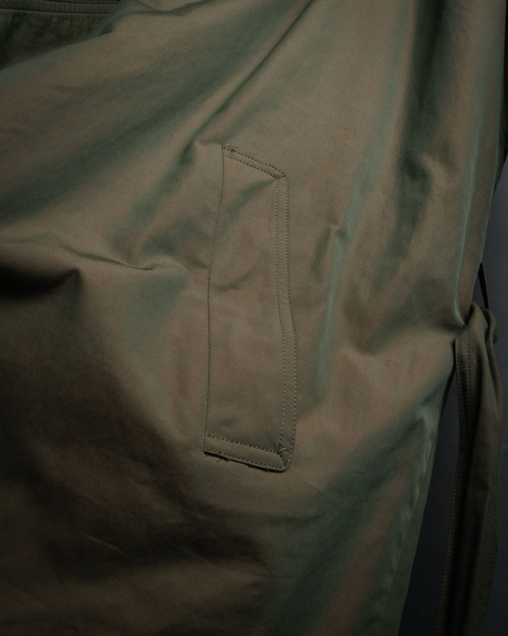 “Christian Dior” 80’s-90’s Iridescent belted trench coat