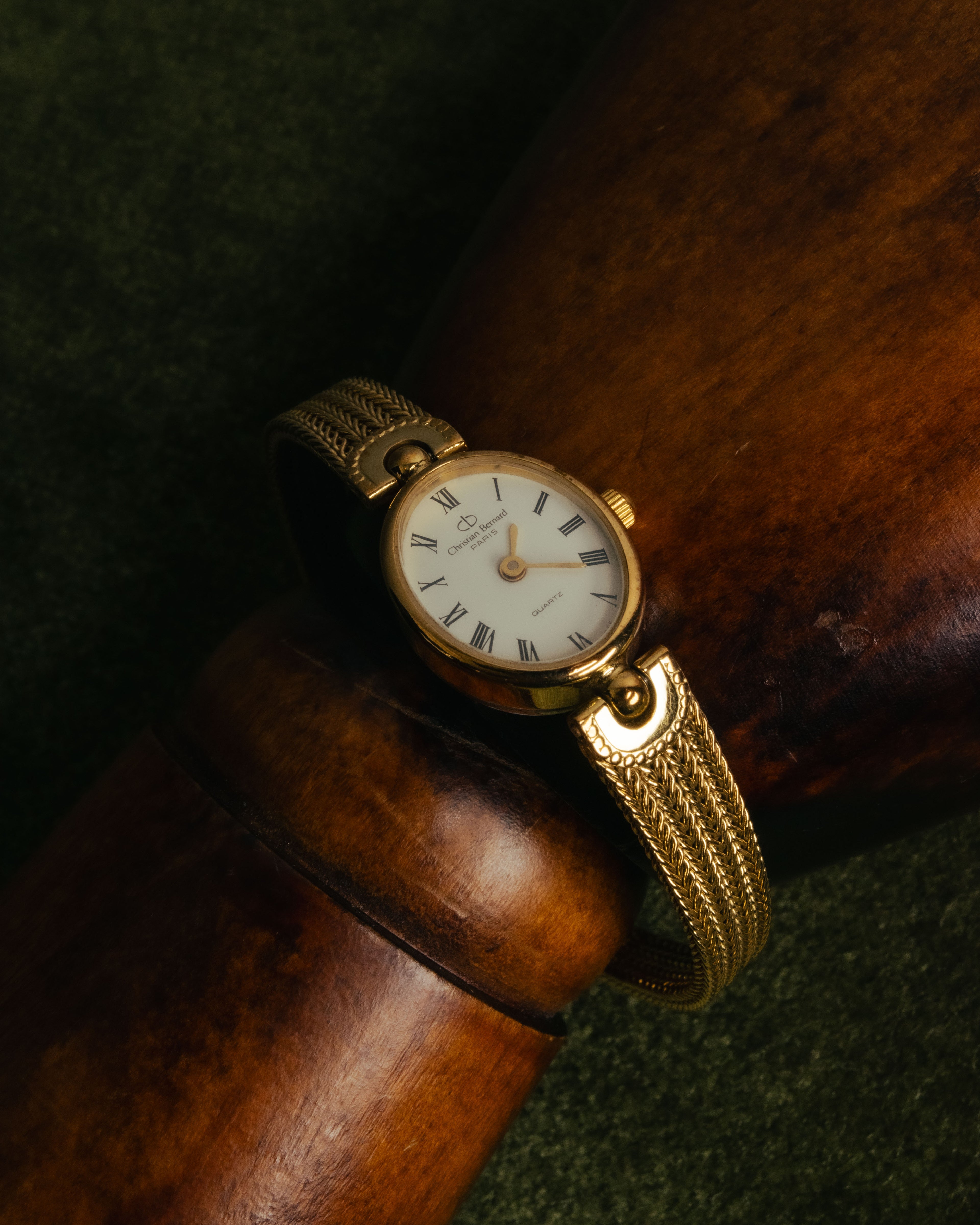 -SPECIAL- “Christian Bernard” 80’s-90’s Oval mesh bracelet watch