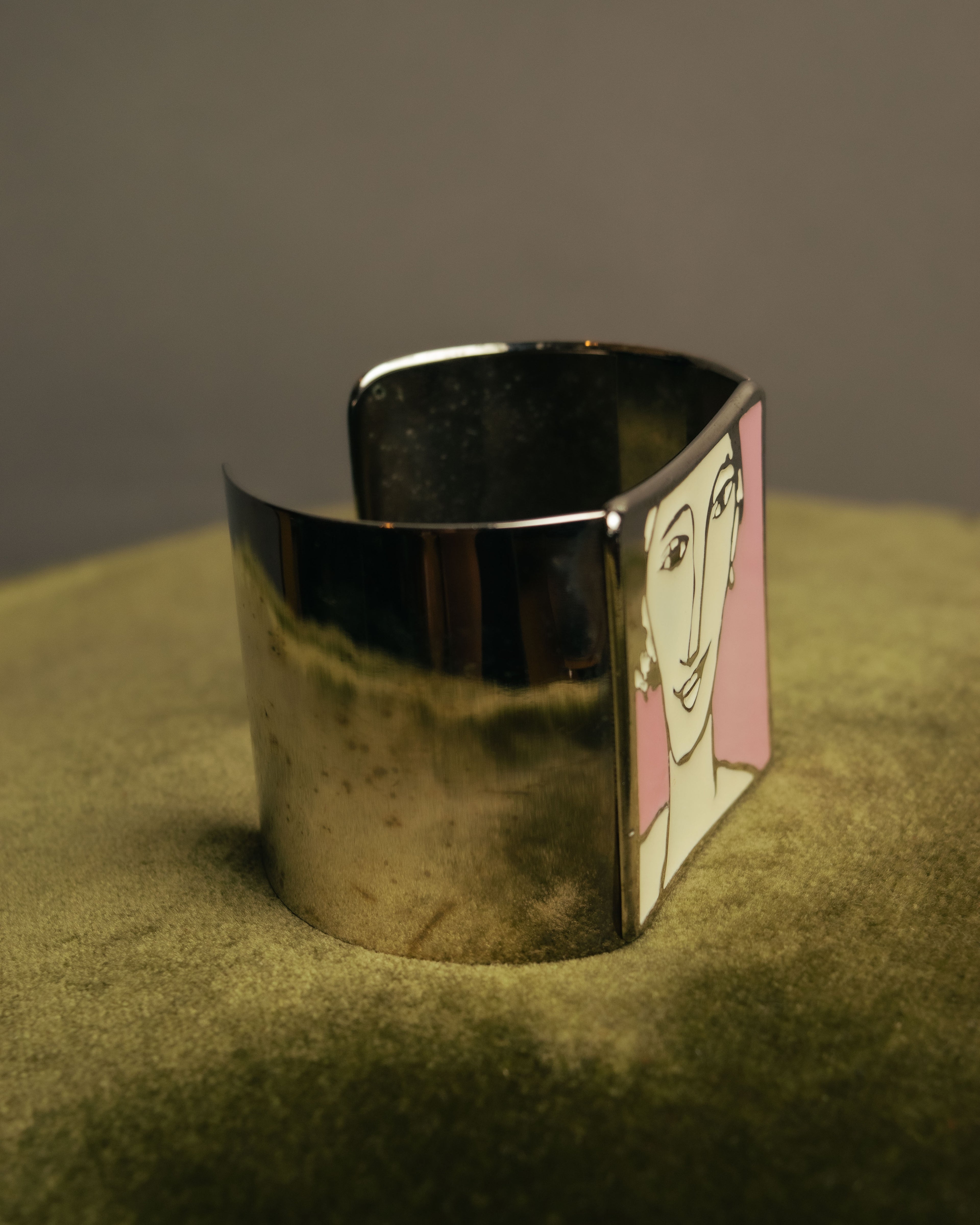 -SPECIAL- “LOEWE” 2017-2018 Faces enamel cuff bangle