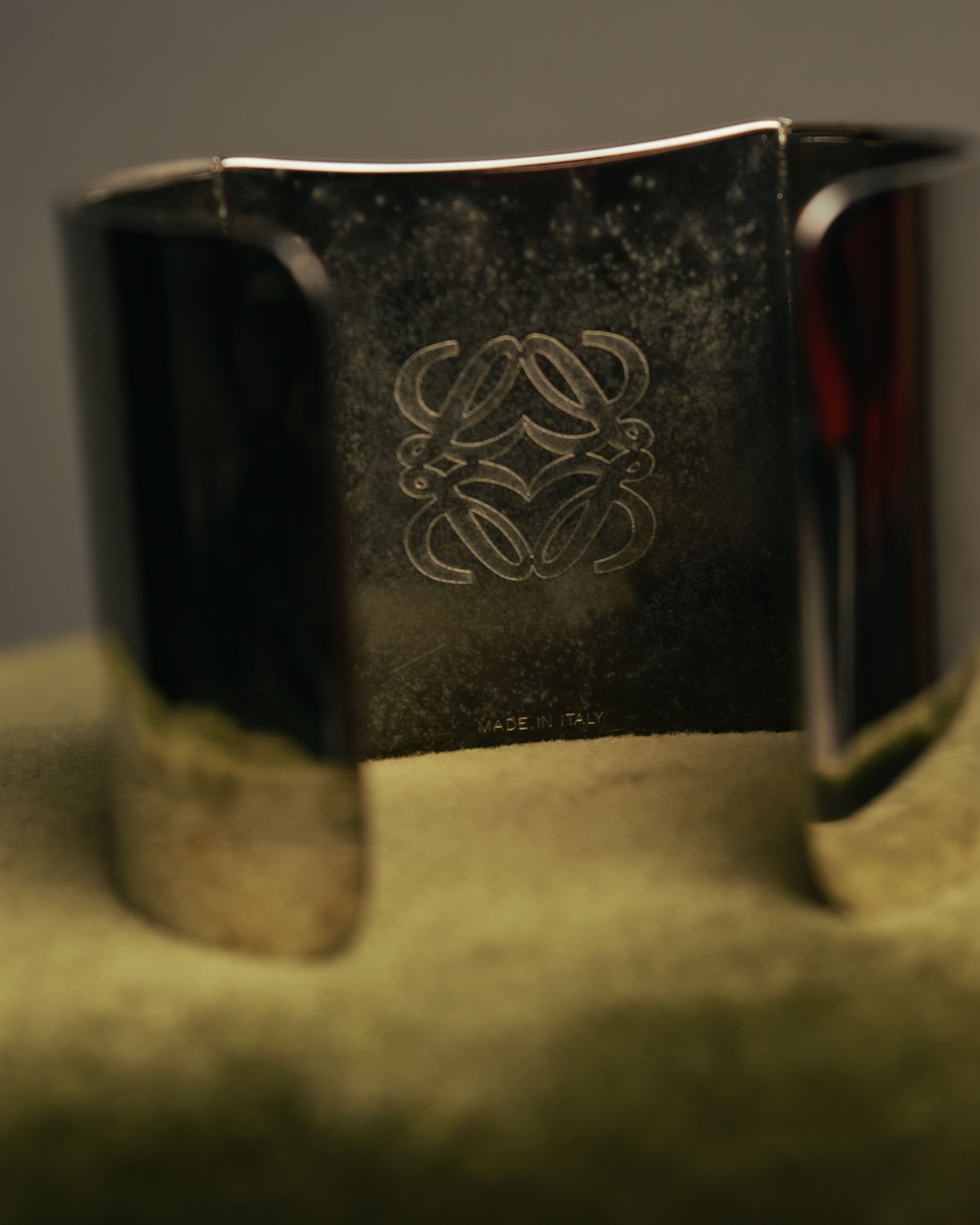 -SPECIAL- “LOEWE” 2017-2018 Faces enamel cuff bangle