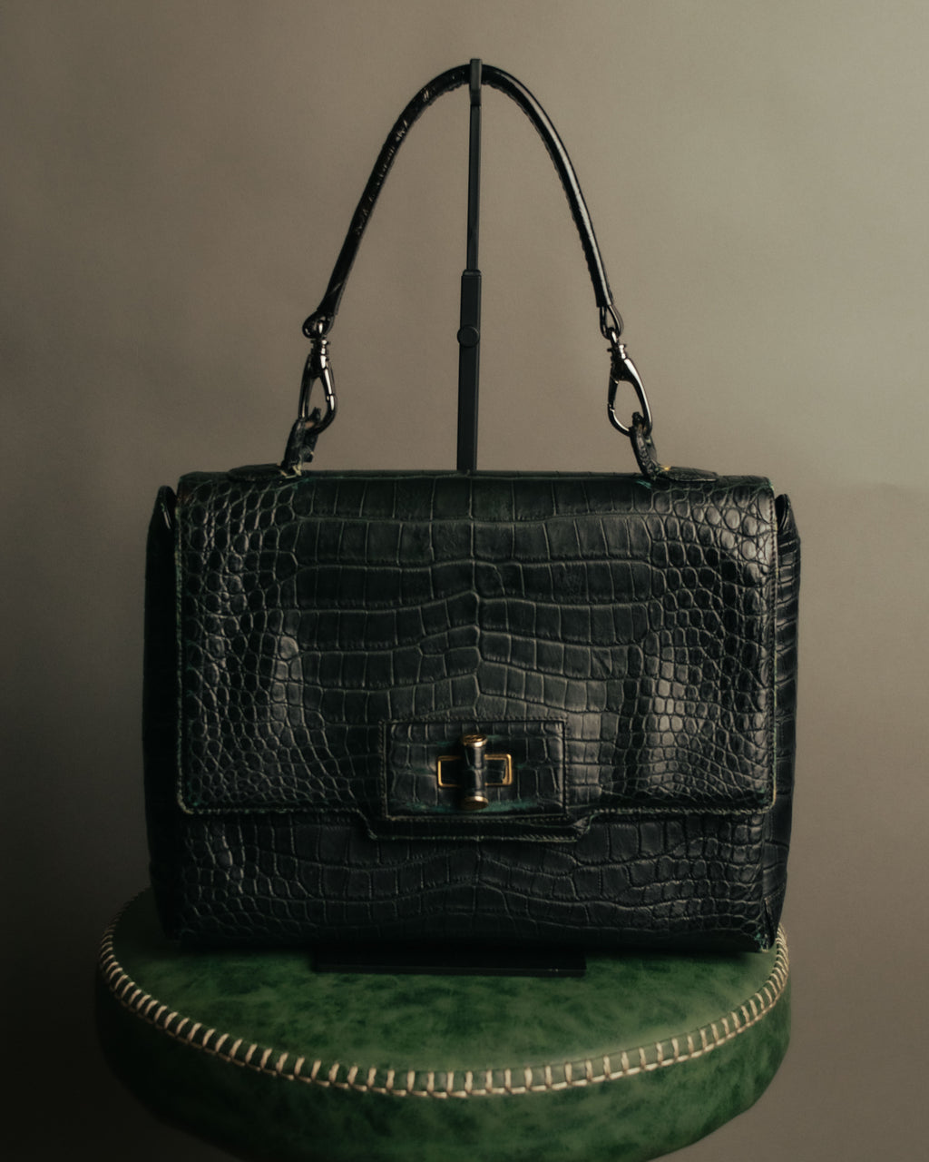 -SPECIAL- “GUCCI“ 70’s Crocodile turn lock handbag