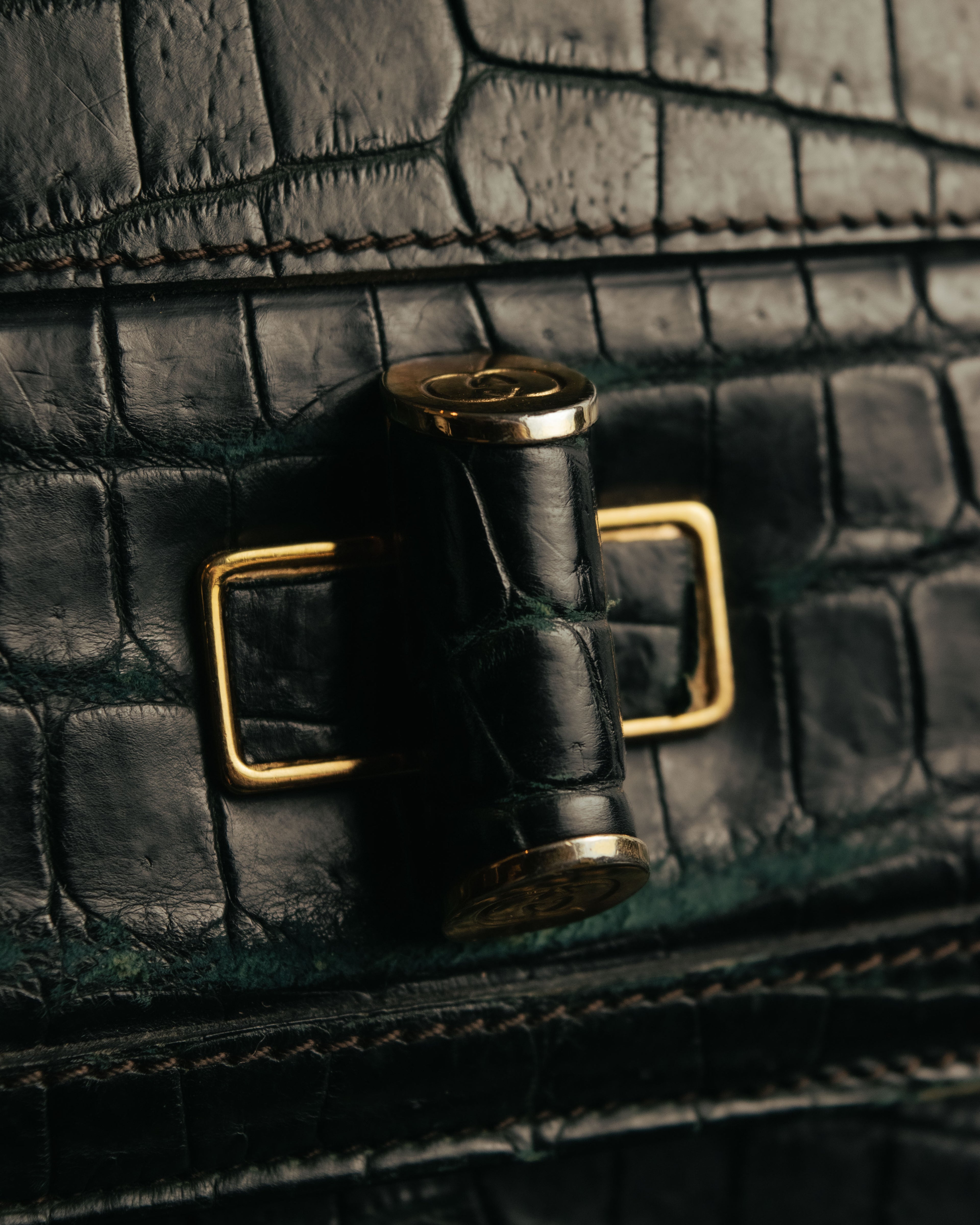 -SPECIAL- “GUCCI“ 70’s Crocodile turn lock handbag