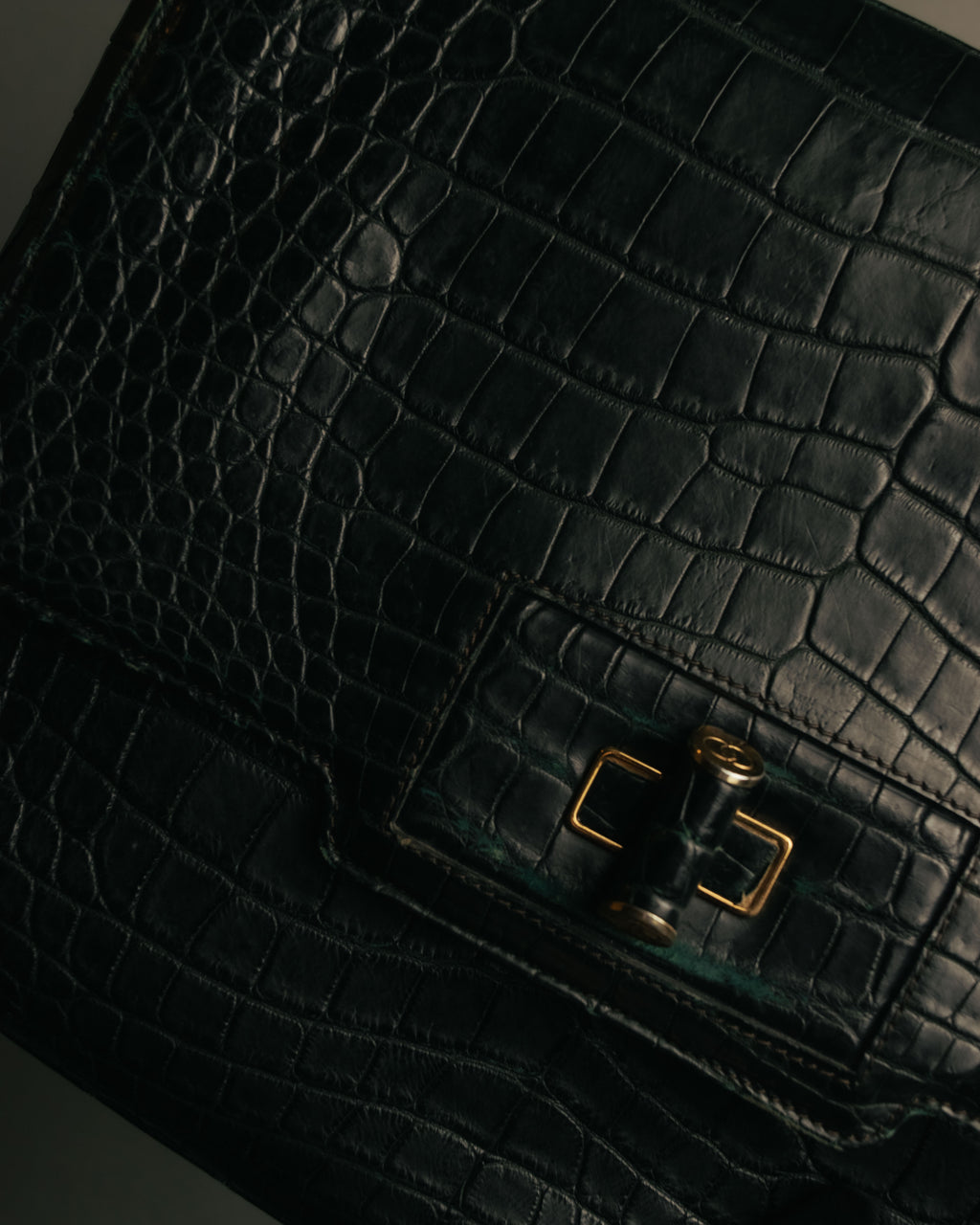 -SPECIAL- “GUCCI“ 70’s Crocodile turn lock handbag