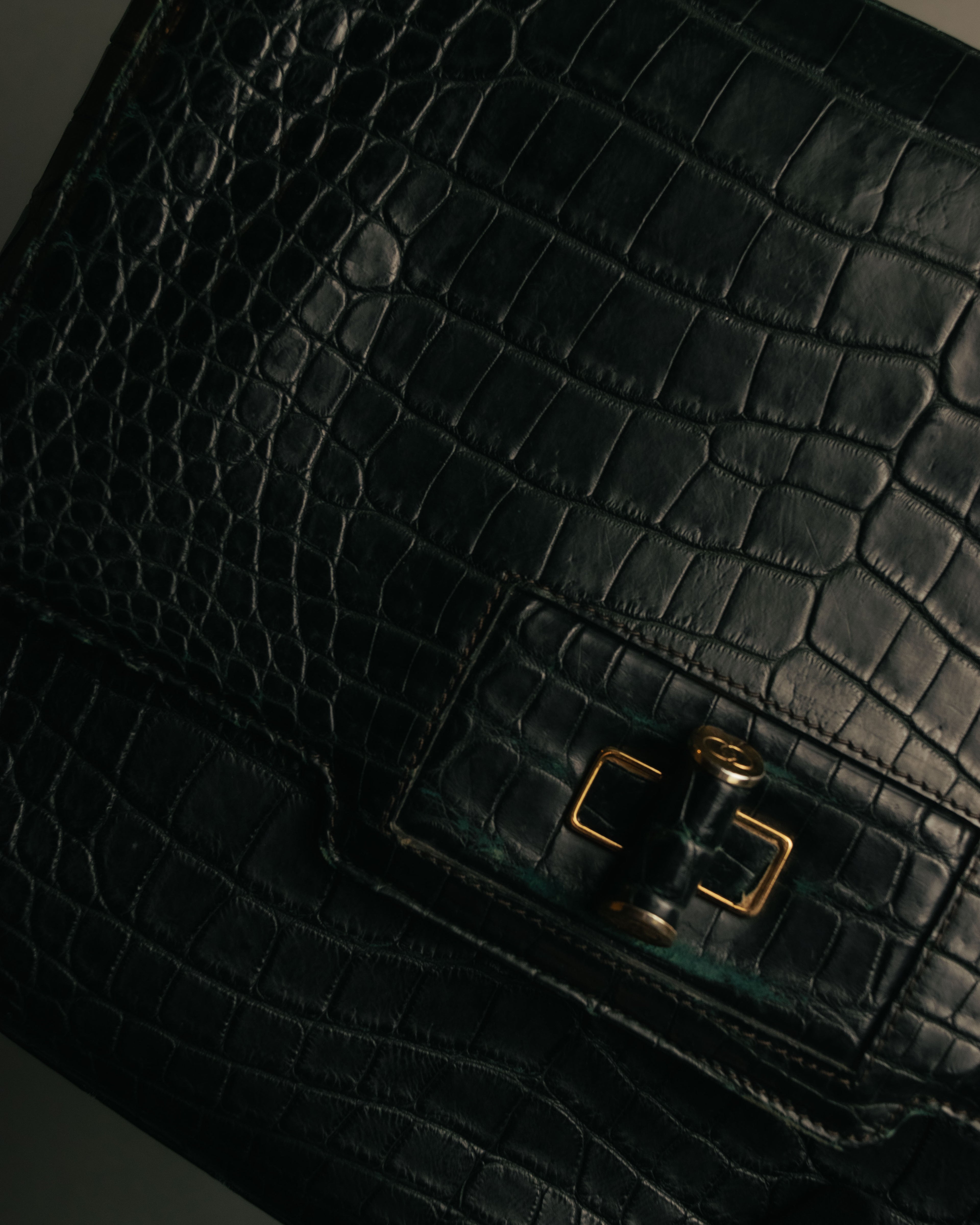 -SPECIAL- “GUCCI“ 70’s Crocodile turn lock handbag