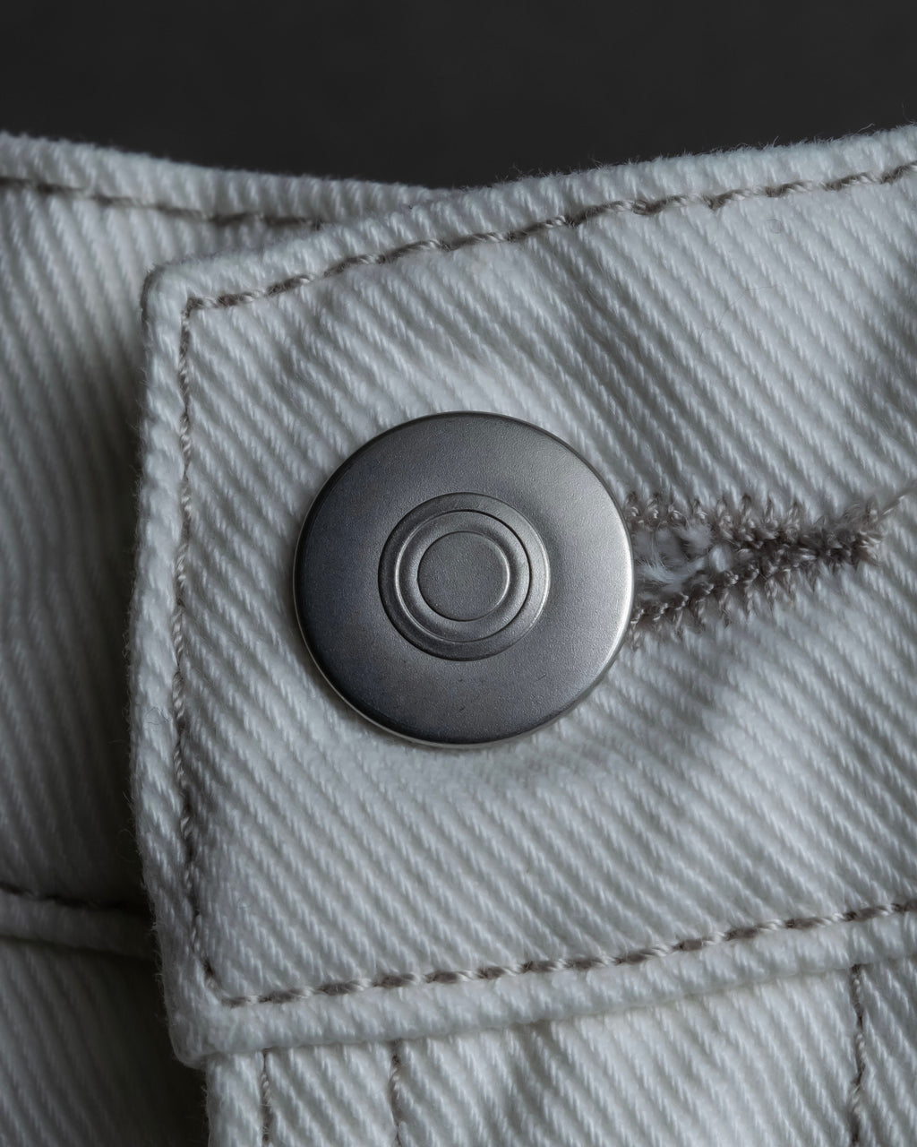 "MAISON MARGIELA" 21SS Washed raw cut flared cropped denim pants