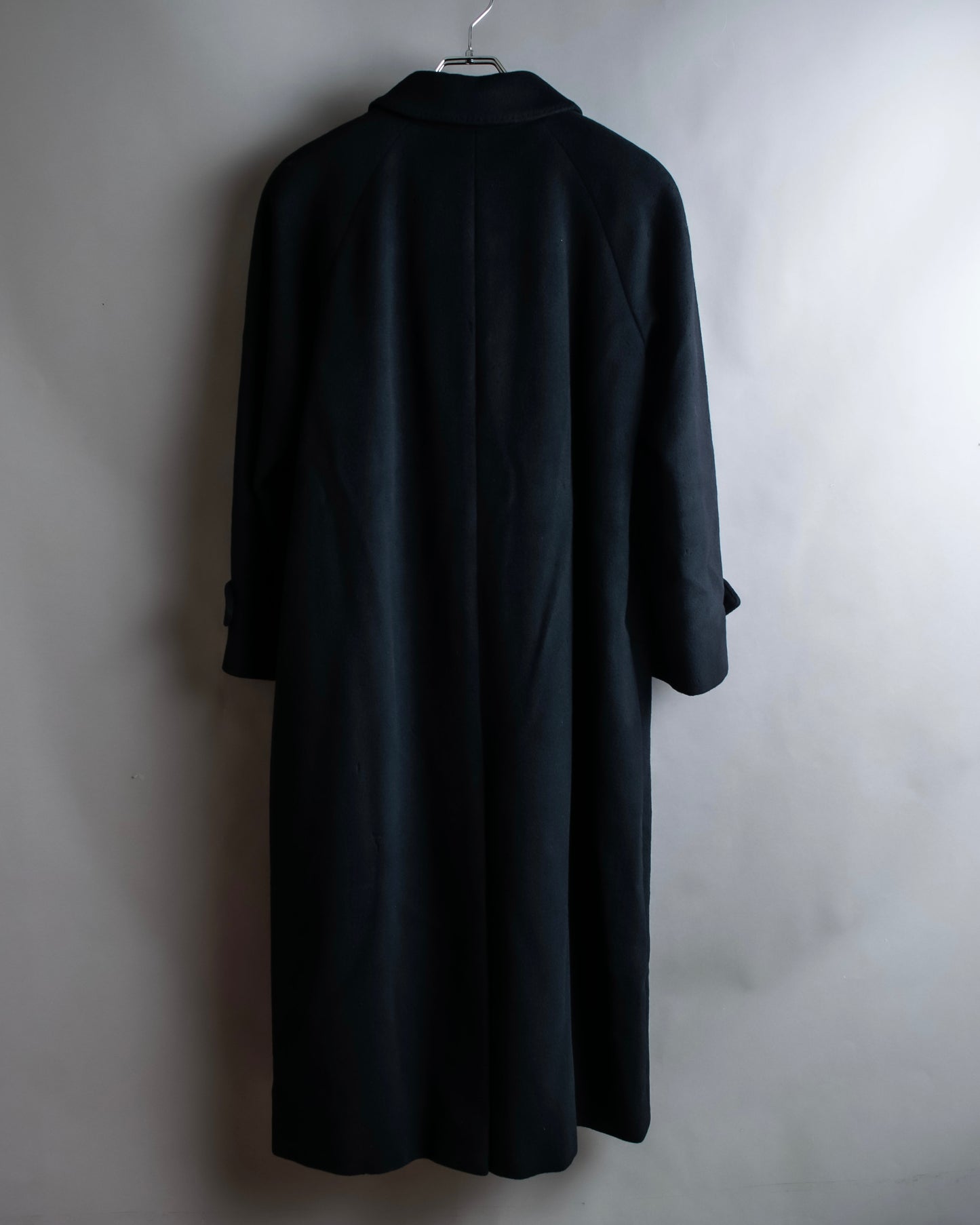 "BURBERRYS" Fly front cashmere blend soutien collar long coat