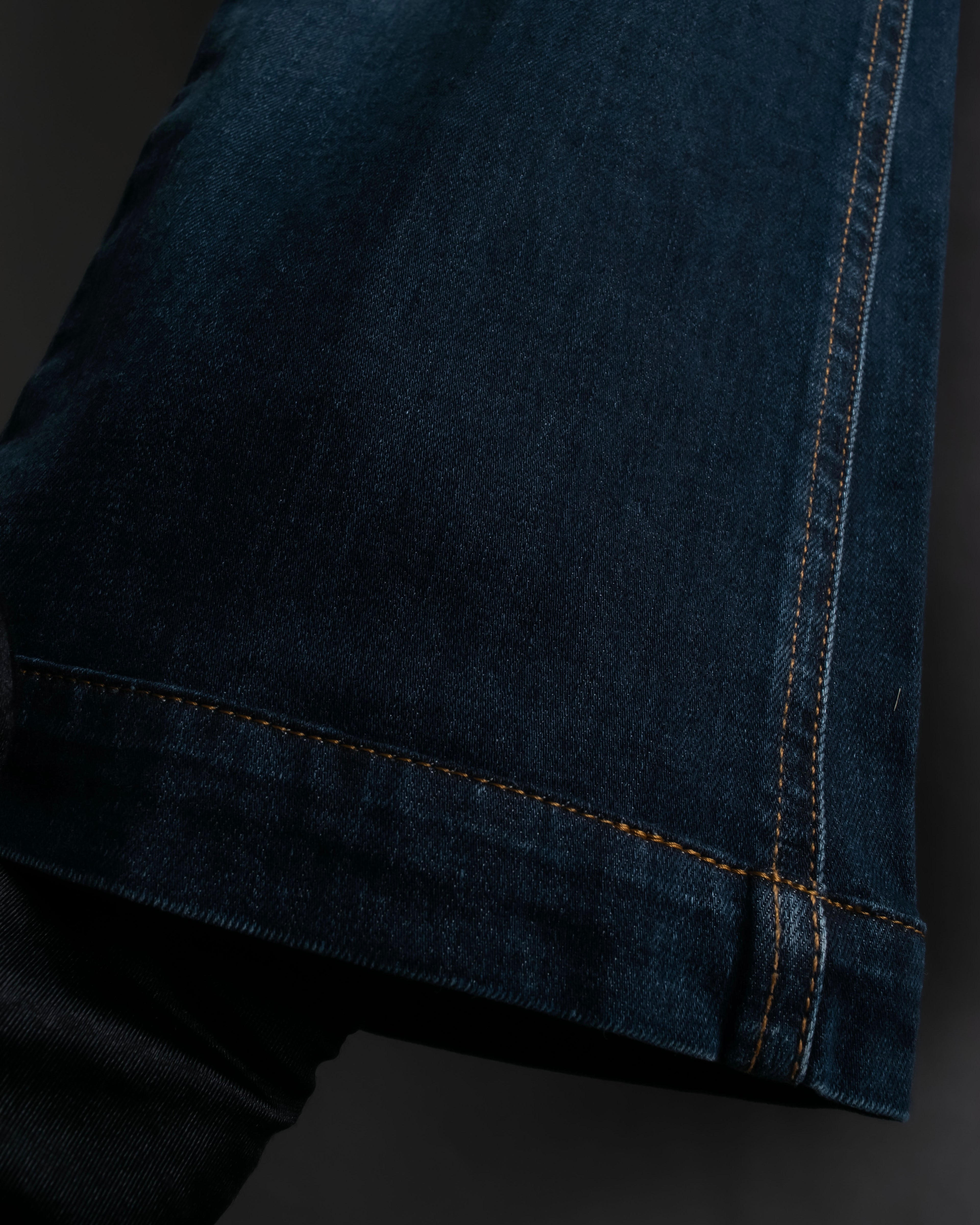 Pantalones de mezclilla con lavado de libélula de GUCCI