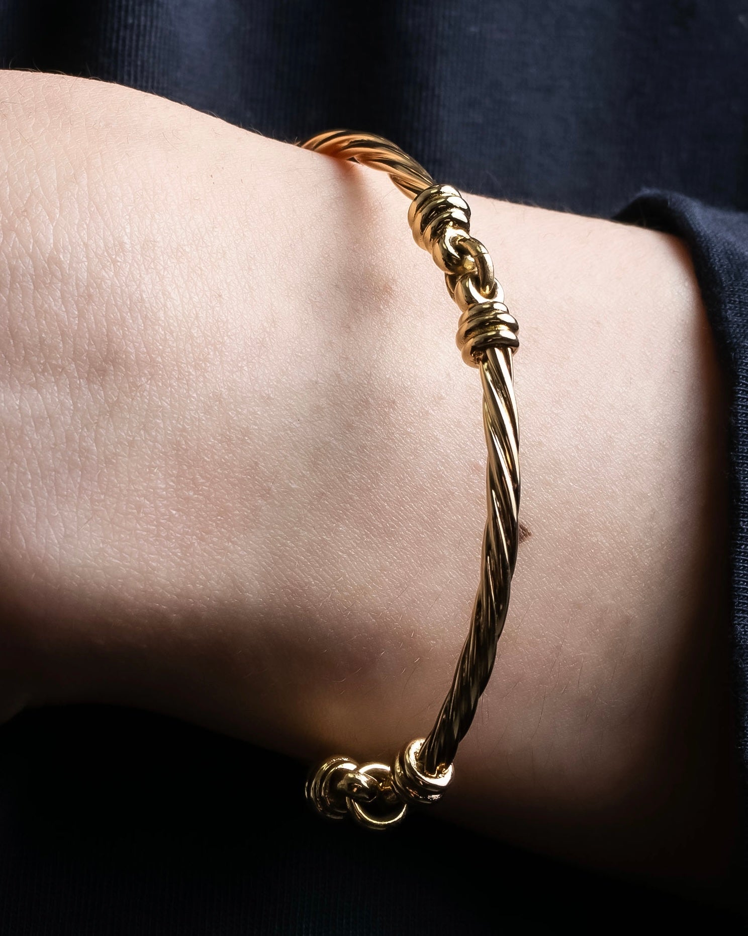 "DIOR" Twisted antique design bracelet