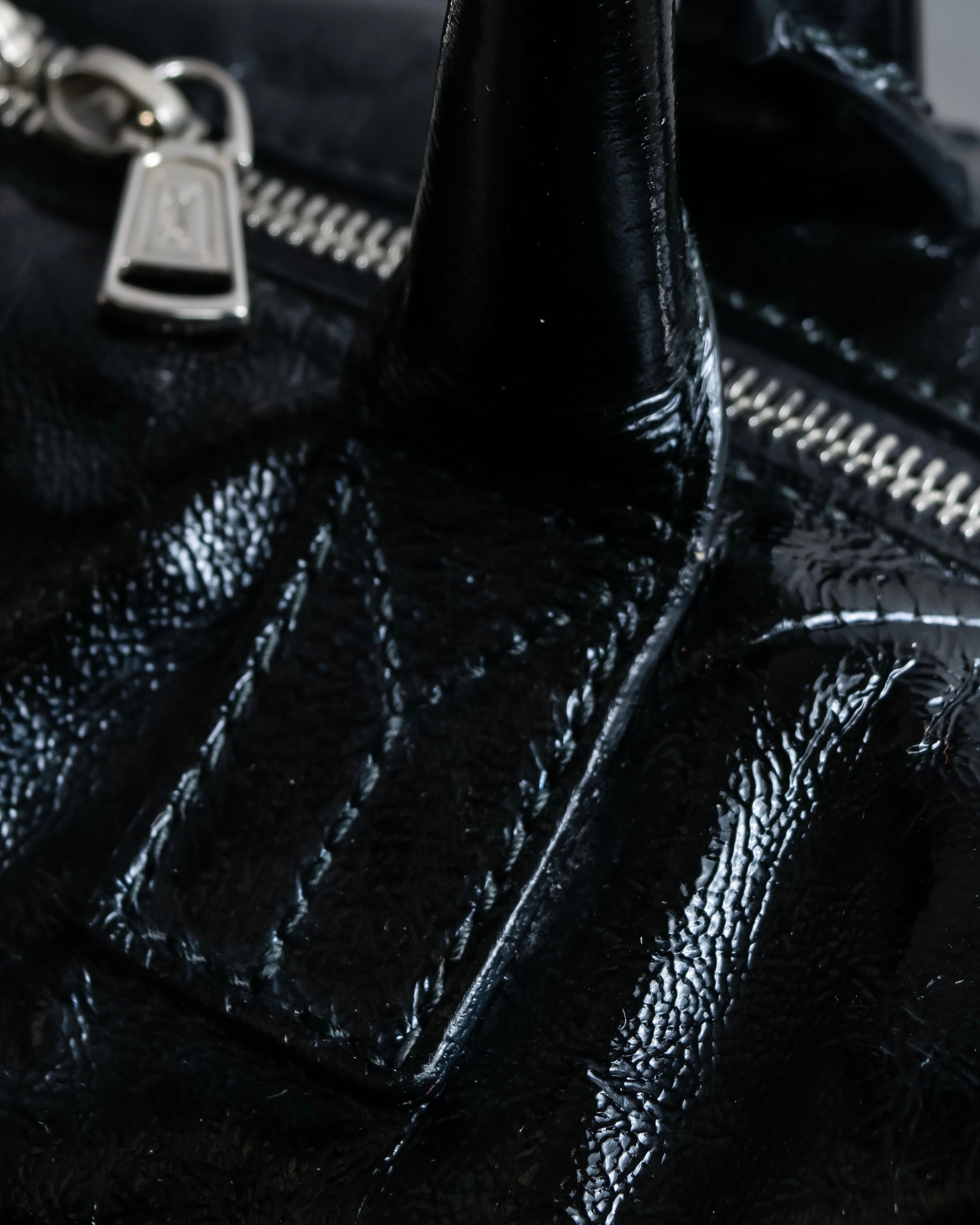 "YVES SAINT LAURENT" Glossy leather easy boston bag