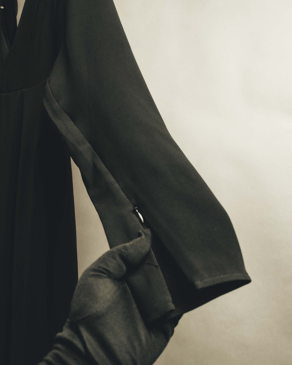 "BURBERRY" 2010's-20's Pleated silk midi dress