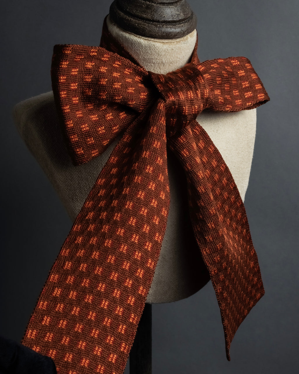 "HERMES" Mosaic dot knit silk neck tie