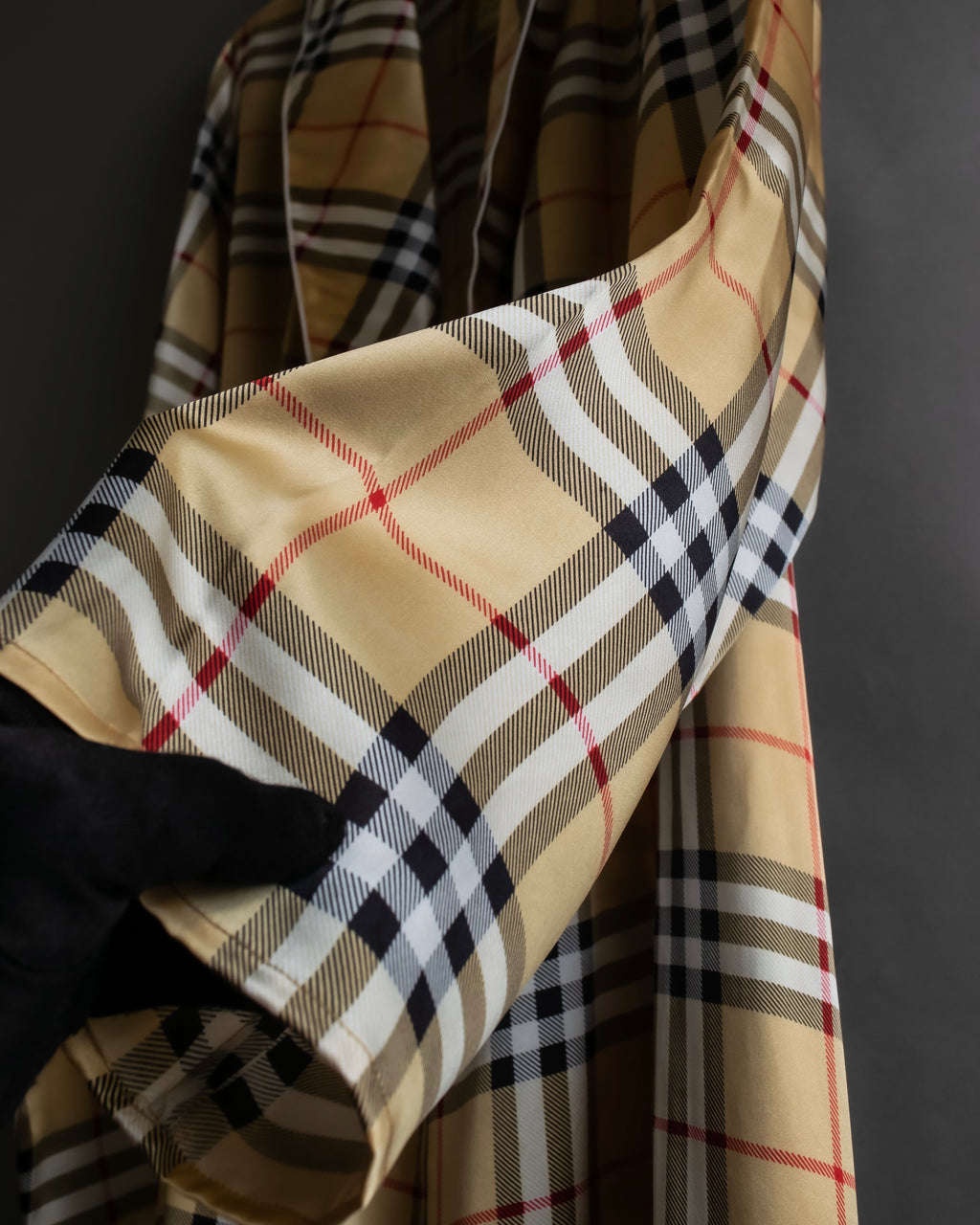 "BURBERRYS" Nova check maxi length silk gown coat