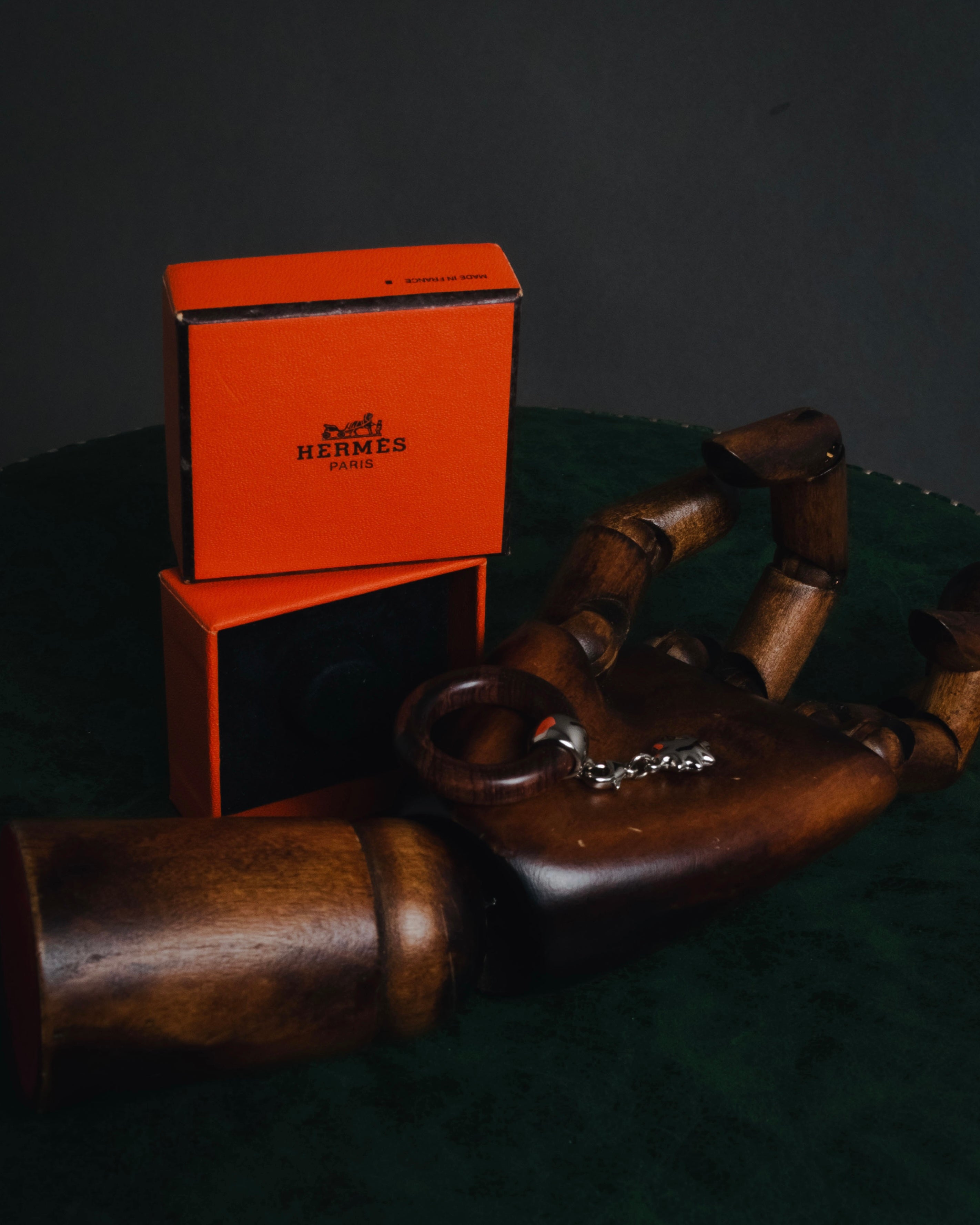 "HERMES" 90’s sculptural wooden charm ring