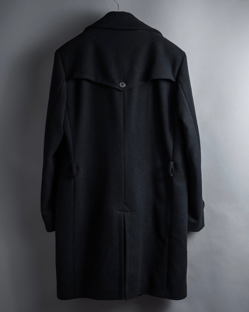 "VIKTOR&ROLF" Sculptural lapel melton coat