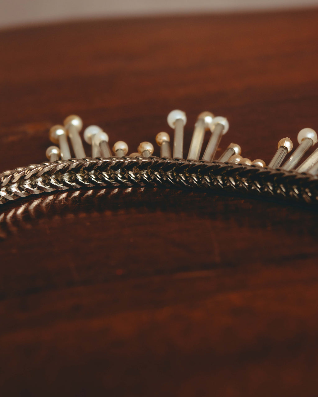 -SPECIAL- "CHANEL" 90's-00's Sculptural pearl fringe choker necklace