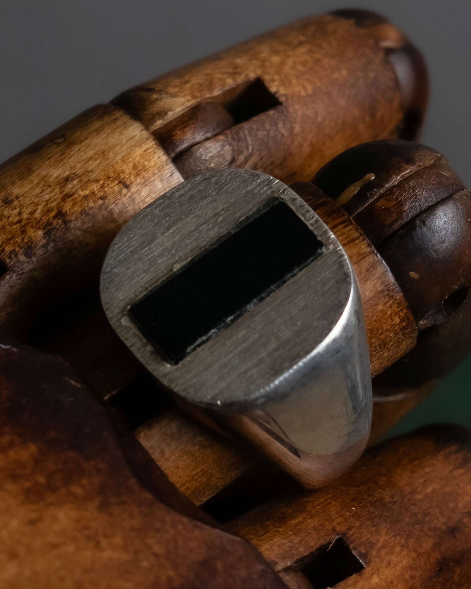 "MAISON MARGIELA" 18SS signet design silver ring