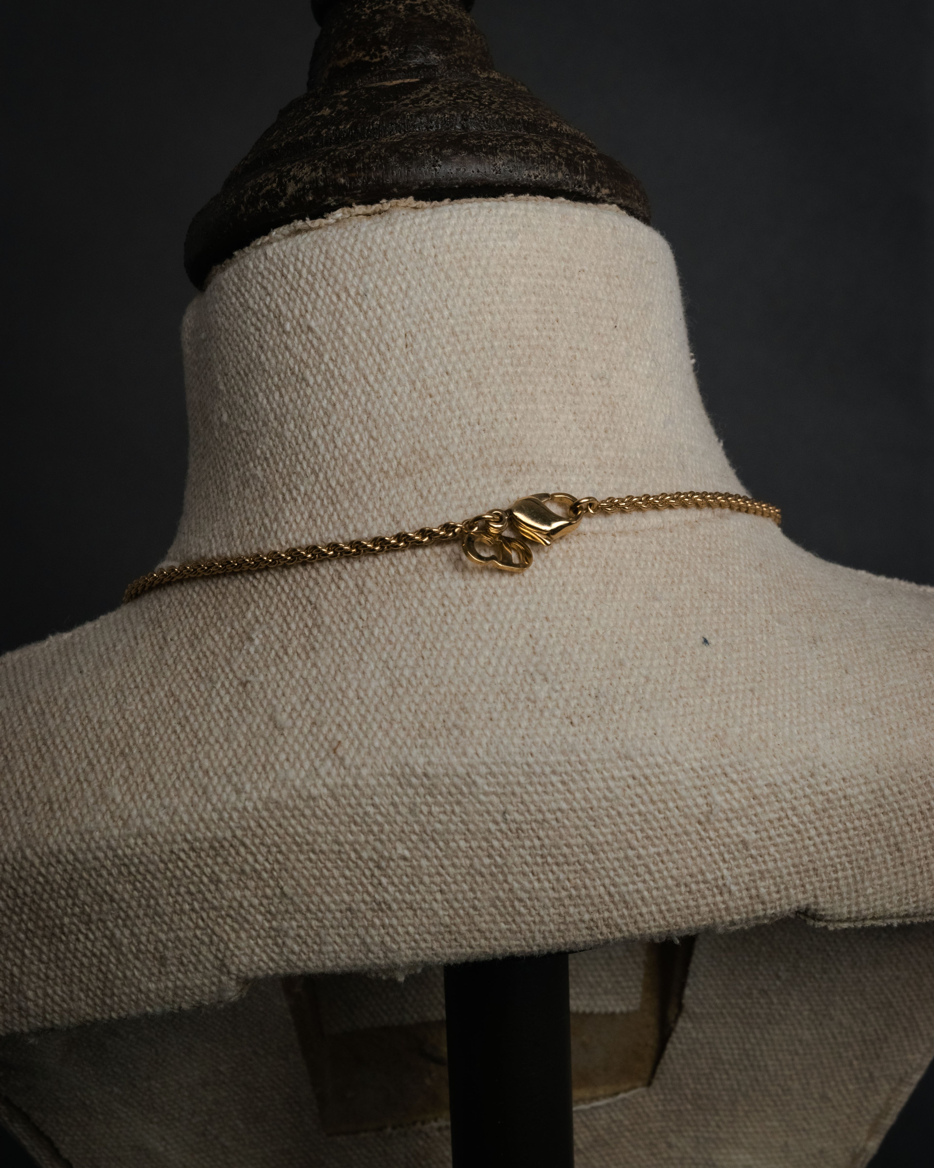 “Christian Dior” 90’s Dune charm long necklace