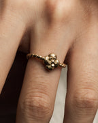 "CHANEL" 99AW Flower motif design twist arm ring