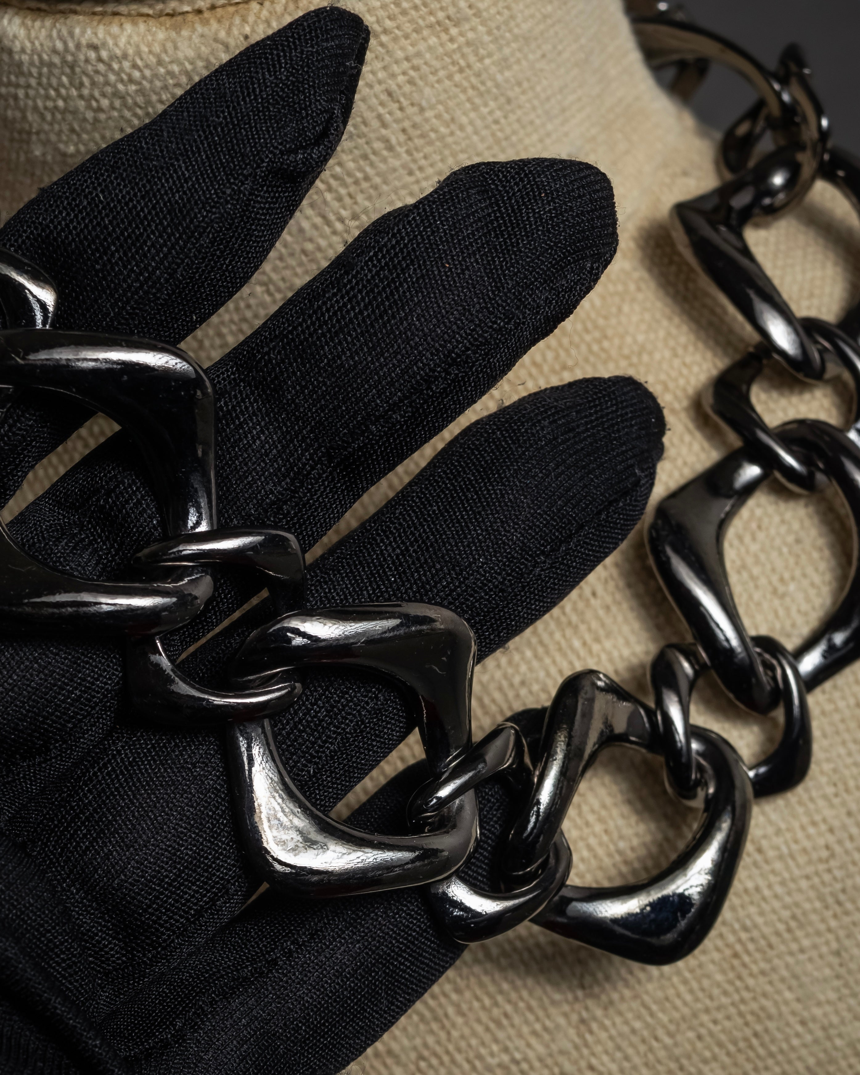 "YVES SAINT LAURENT" Sculptural link chain necklace