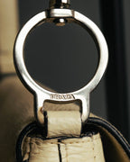 "PRADA" 90's-00's Cream pebbled leather shoulder bag