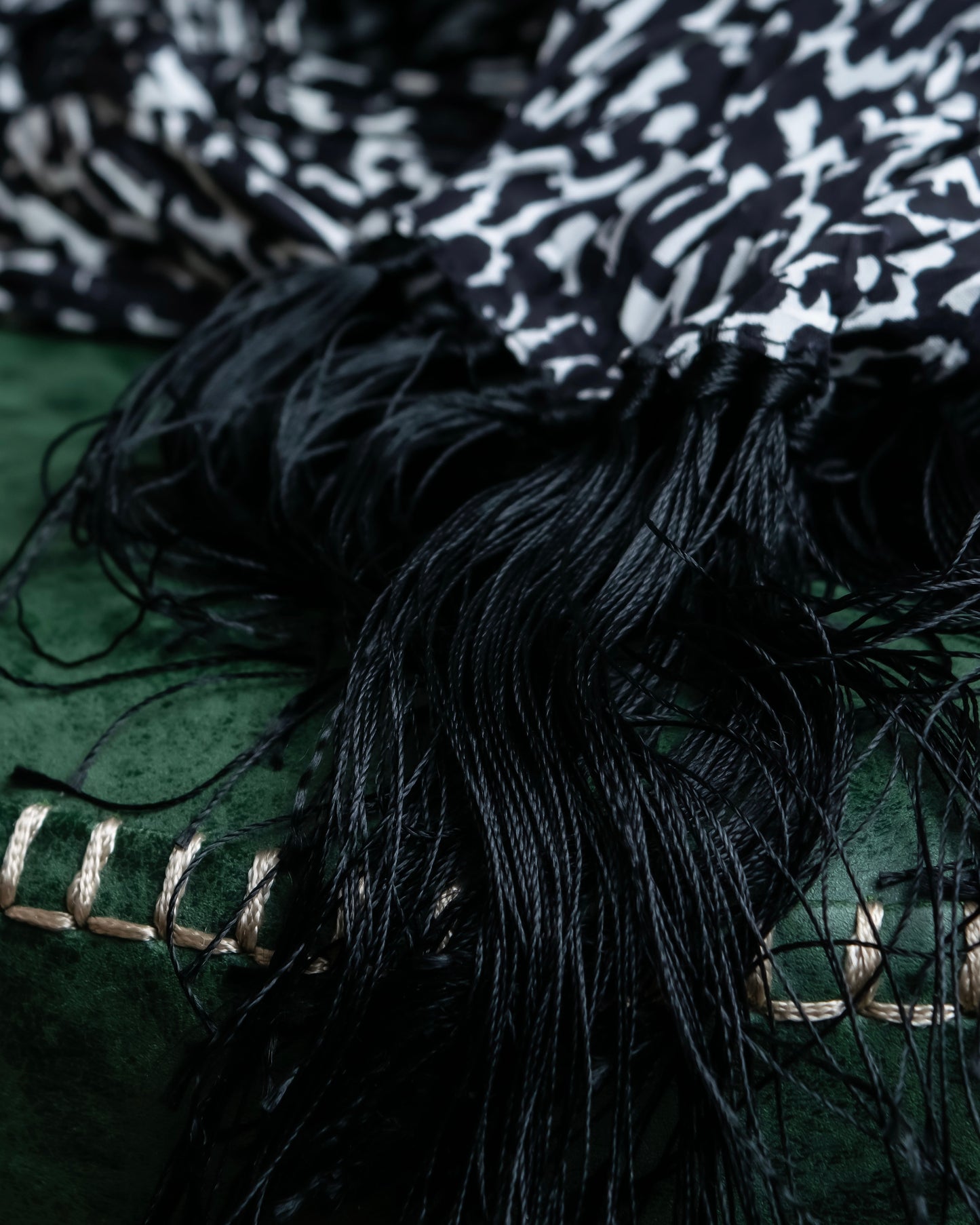 "Saint Laurent Paris" Abstract animal print pleated fringe muffler