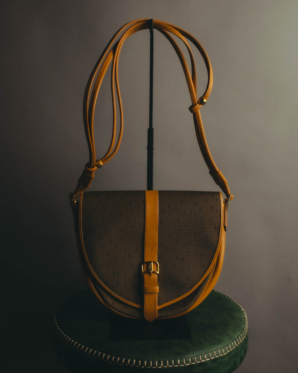 "Yves Saint Laurent" 70's-90's Woven leather shoulder bag
