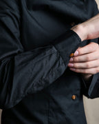 "Vivienne Westwood RED LABEL"
 Draped neck design black cotton shirt