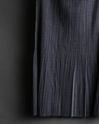 "PLEATS PLEASE ISSEY MIYAKE"
Gingham check sheer combination pleated skirt