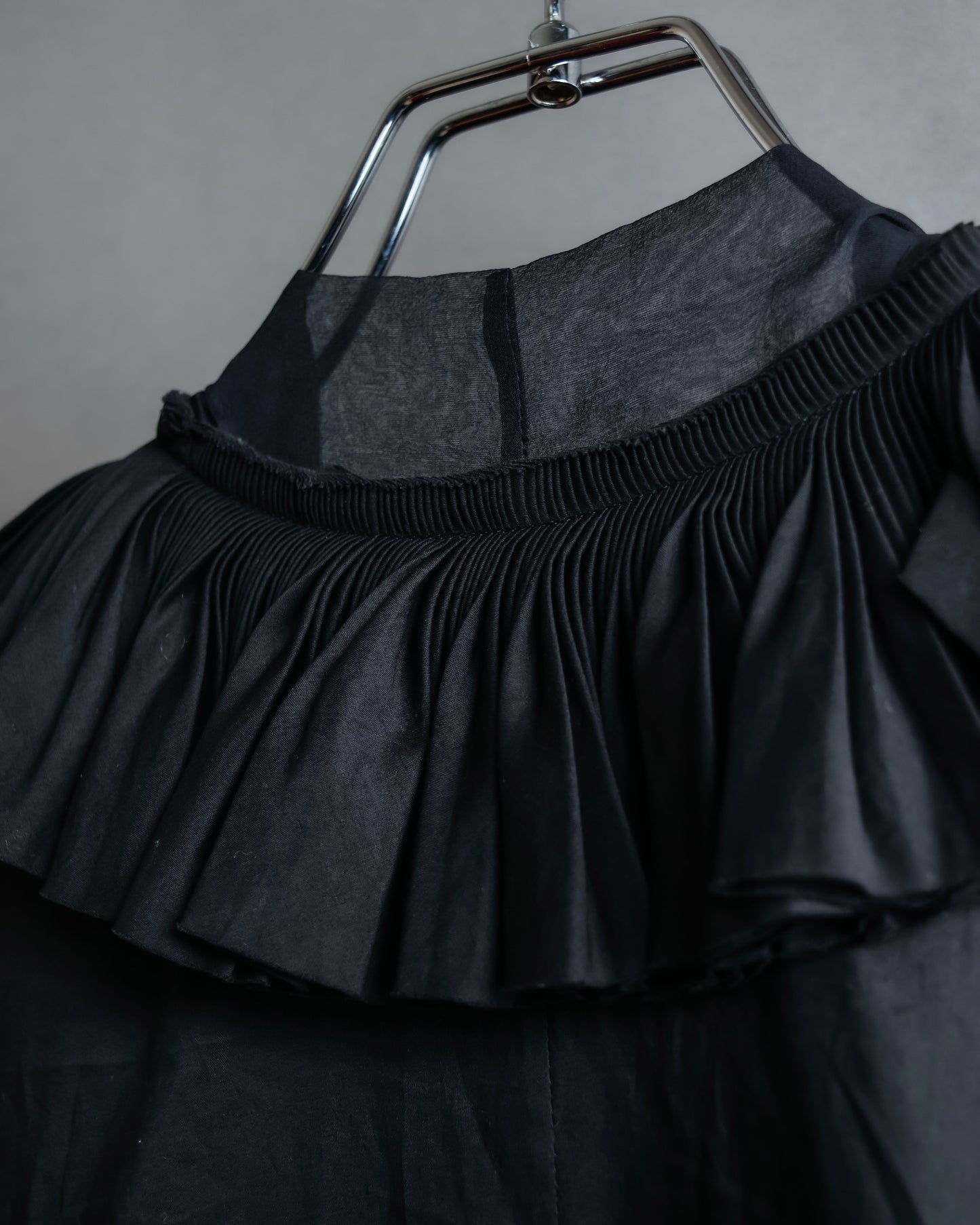 "GIVENCHY" Ribbon frill detail bow tie silk shirt ribbon frill detail