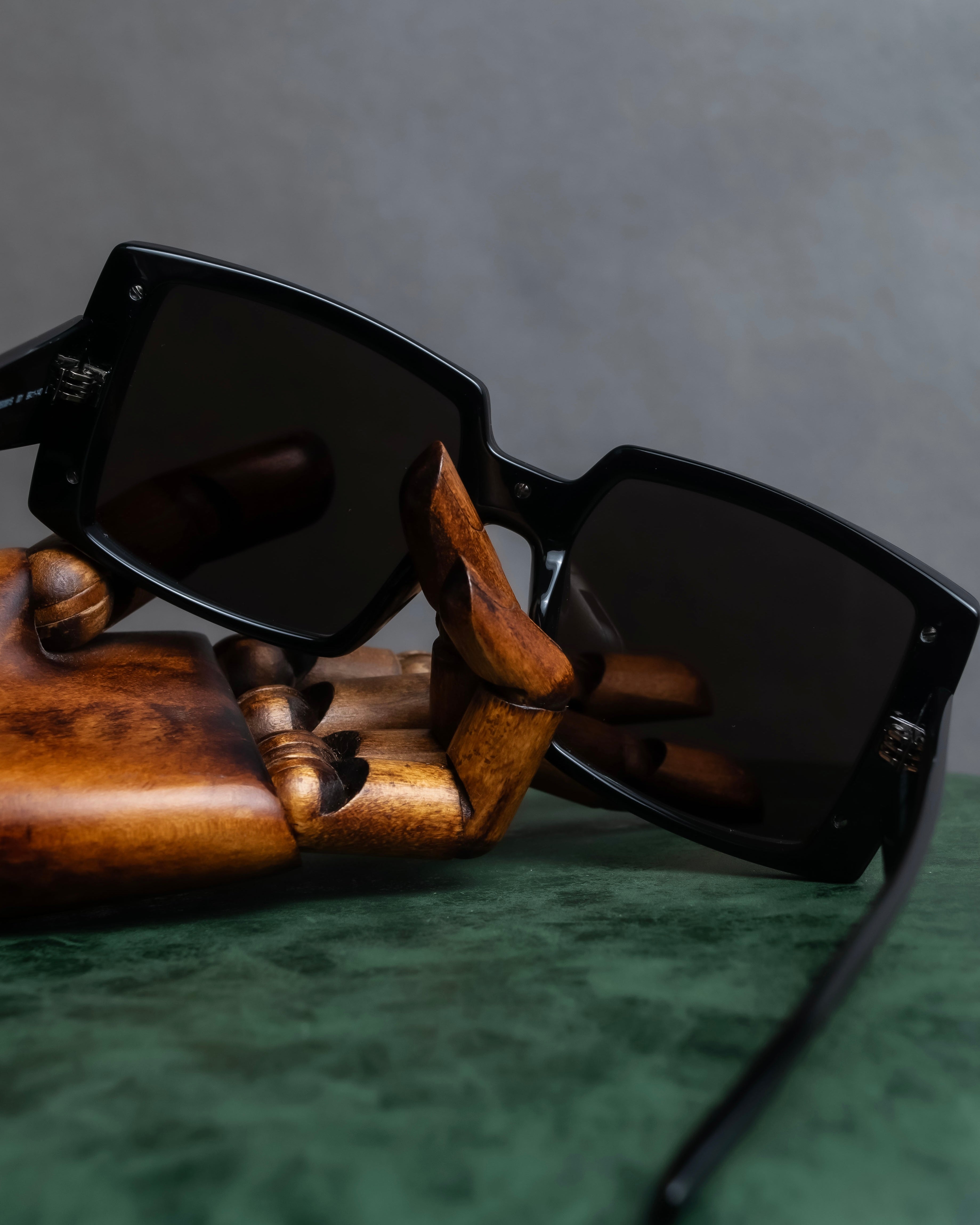 "BALENCIAGA" BB logo square frame sunglasses