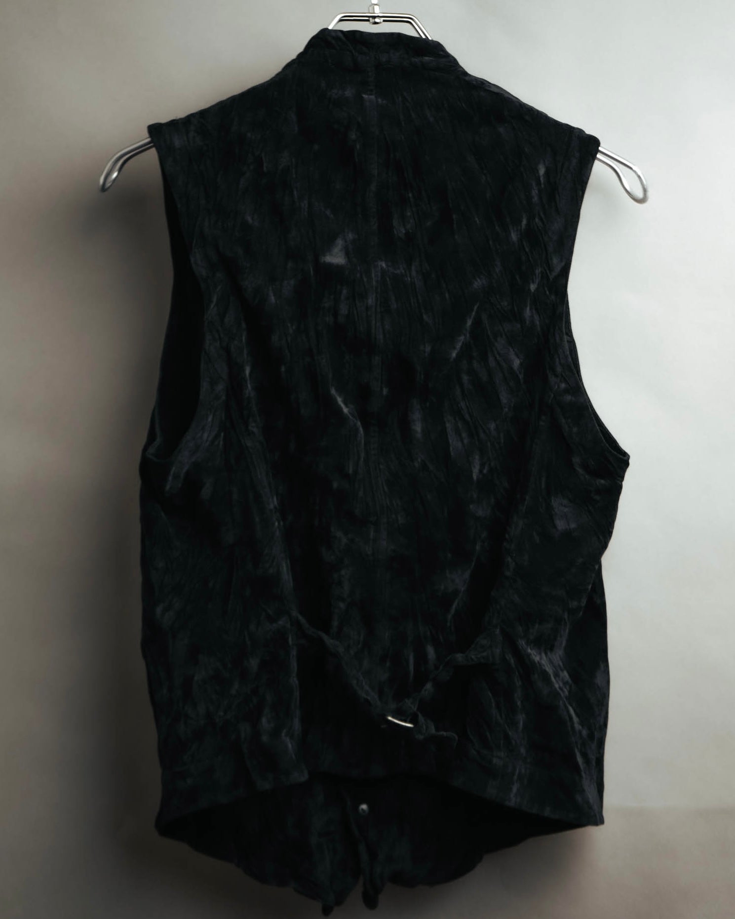 –SPECIAL– “ISSEY MIYAKE” 80’s-90’s crushed velvet utility vest