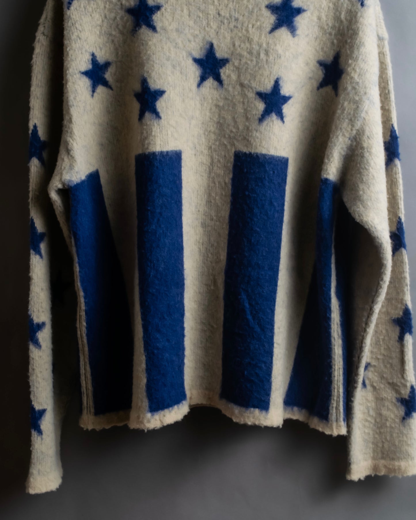 "LIBERAL ARTS" Star pattern oversized knit pullover