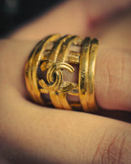 -SPECIAL- “CHANEL” 1996 Spring Collection Lattice CC wide band ring