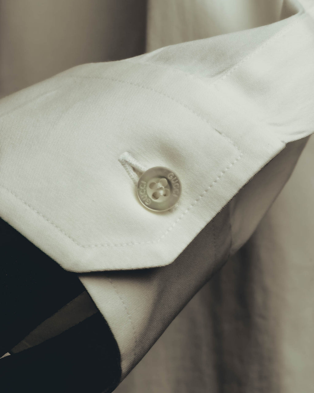 "GUCCI" 10's-20's Minimal ivory dress shirt