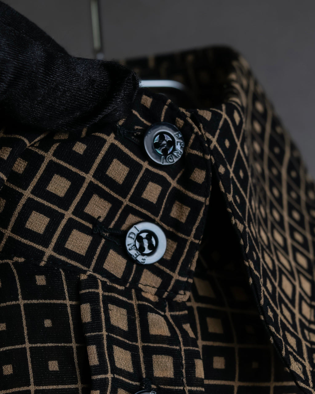 "FENDI" Geometric pattern logo printed shirt