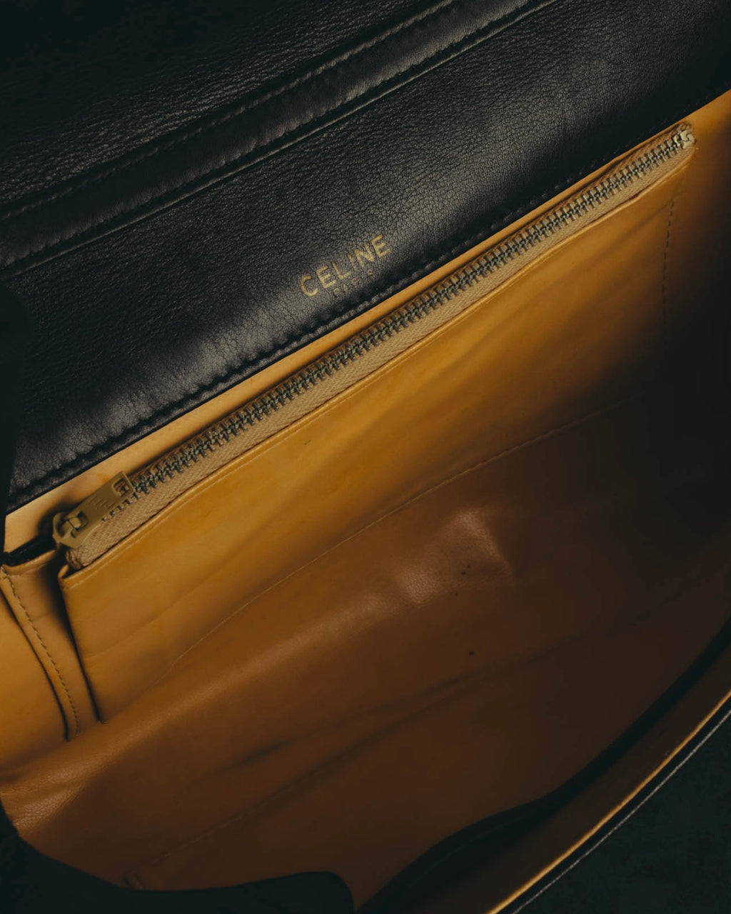 "CELINE" 70's-80's Classic horsebit leather shoulder handbag